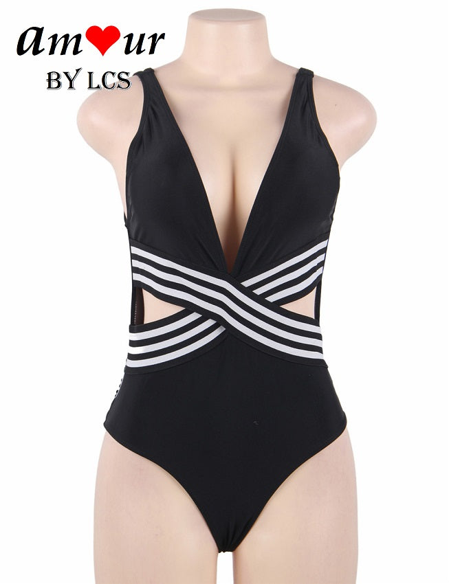 Elegant and Sexy Contrasting Colors Swimsuit