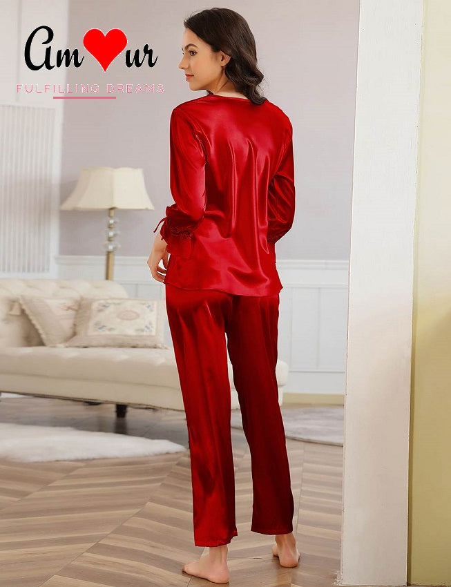 Embroidered Satin 2-Piece Pyjamas Set