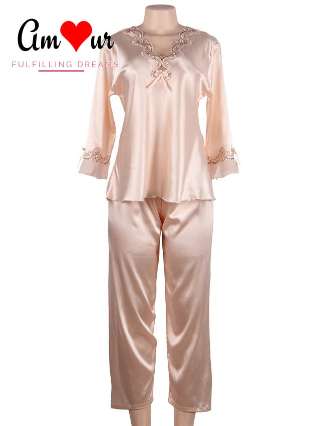 Embroidered Satin 2-Piece Pyjamas Set