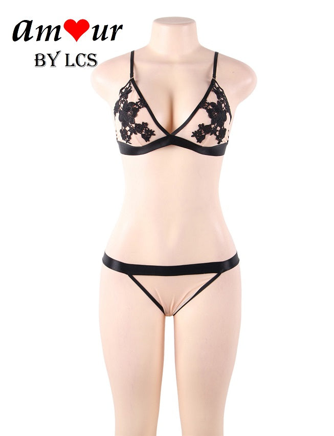 Erotic Sexy Embroidered Bra & Panty Lingerie Set