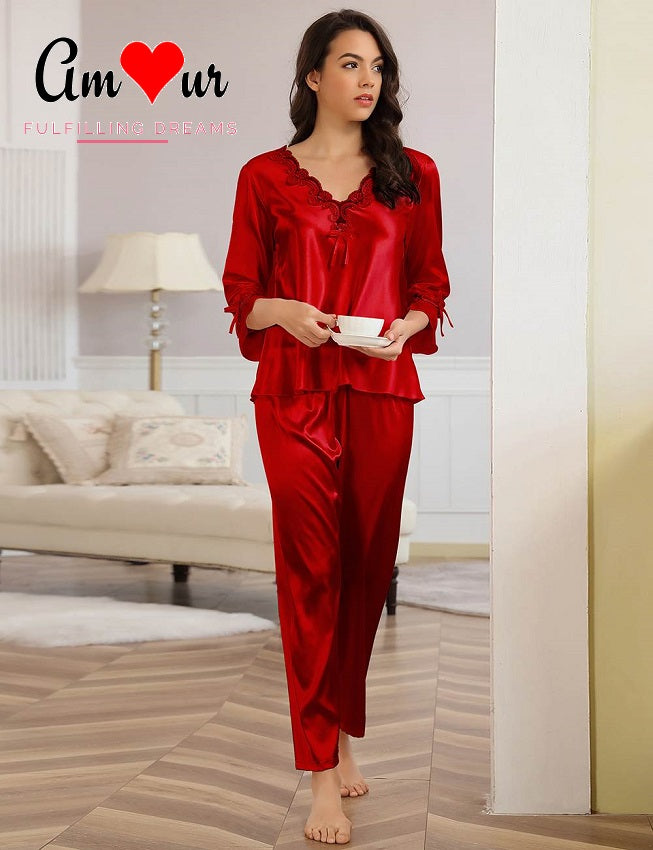 Embroidered Satin 2-Piece Pyjamas Set