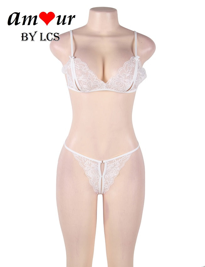 [open bust bra cup] - AMOUR Lingerie